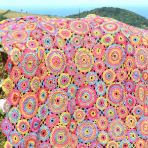 Kissing Kaffe & Kissing Circles Crochet Blankets